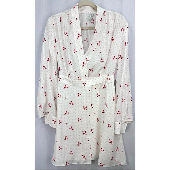 Equipment Allaire Long Sleeve Silk Wrap Dress White Red Printed Size 2 NWT - Picture 2 of 11